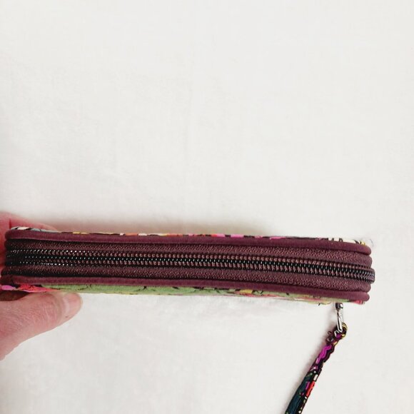 NWT Vera Bradley RFID Grab & Go Wristlet, Autumn Leaves, Approx. 7" X 4" - Picture 14 of 16